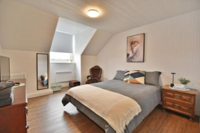 Chambre 304 de l'hôtel Victoria confortable et moderne